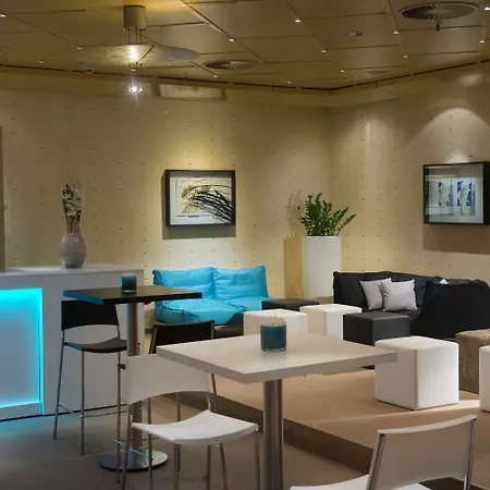 Maritim Proarte Hotel 4*