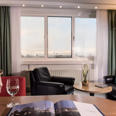 Maritim Proarte Hotel