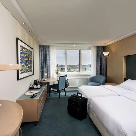 Maritim Proarte 4*