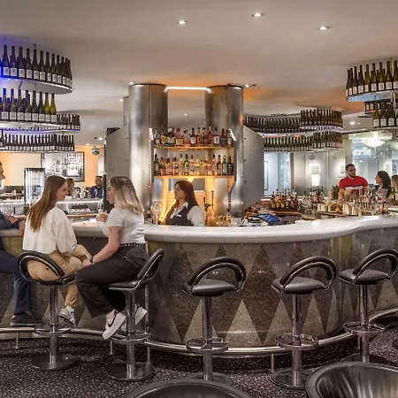 Maritim Proarte Hotel